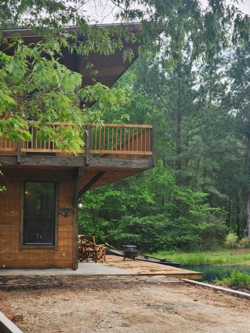 Waterfront Houston Hide Out In A Magical Forest Waller Dış mekan fotoğraf
